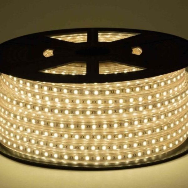 لي انارة طاقة شمسية