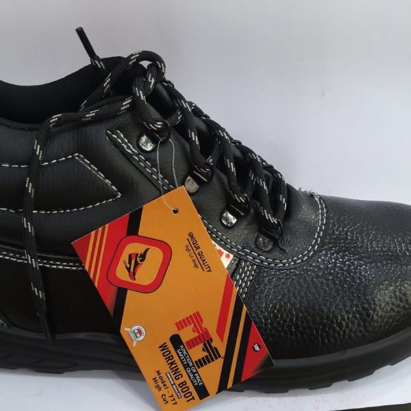 حذاء سلامة هندي إم إم Safety Shoes MM